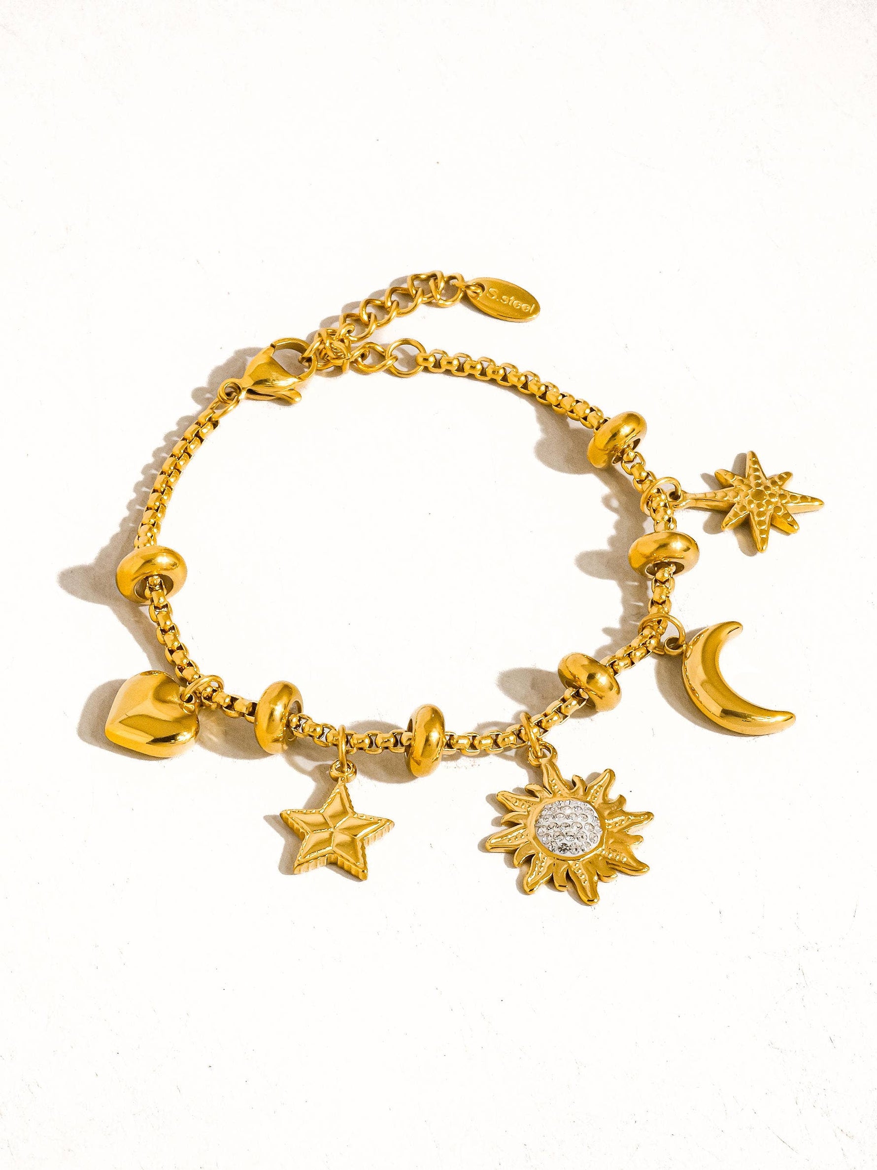 Fenix 18K Gold Non-Tarnish Star And Moon Charm Bracelet - Savedra James