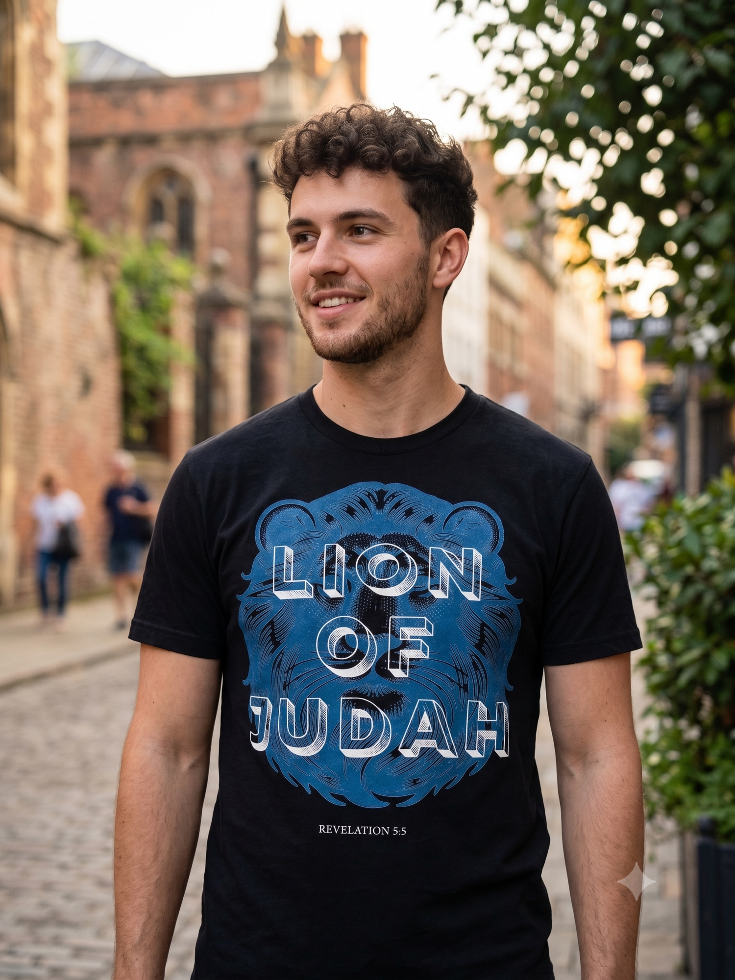 Lion of Judah Revelation 5:5 Graphic T-shirt