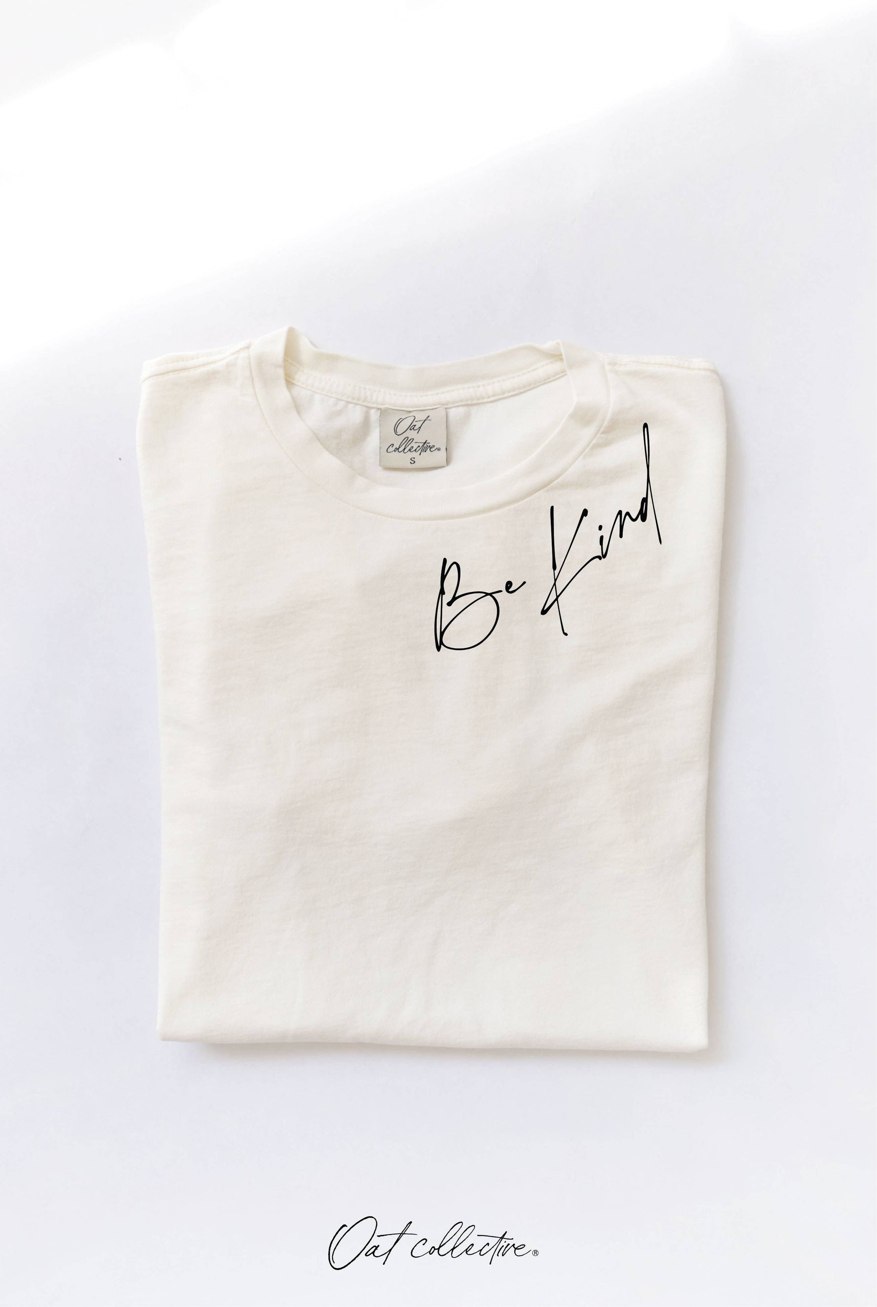 DEAR PERSON BEHIND ME Mineral Graphic Top - Savedra James