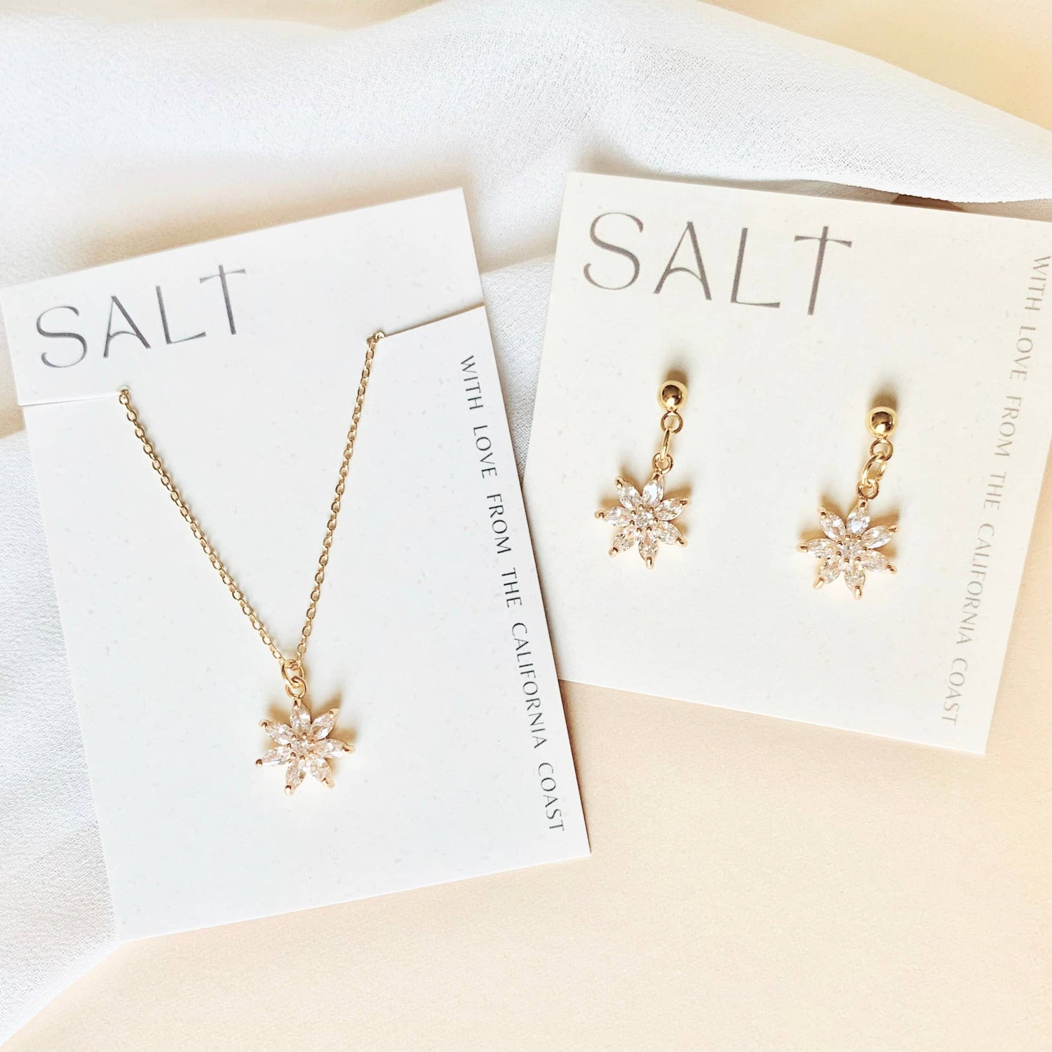 CRYSTAL FLOWER NECKLACE | gold | diamond flower necklace - Savedra James